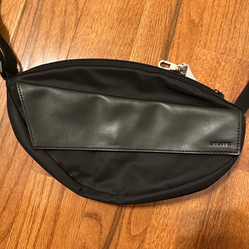 State Willow Crossbody Bag - Picture 4 of 6